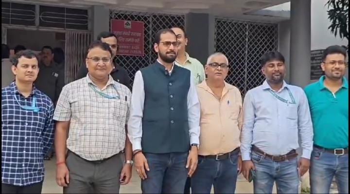 Bokaro News: BSL के अधिकारियों में प्रशासन के खिलाफ़ आक्रोश, आंदोलन की दी चेतावनी, पढ़ें वजह