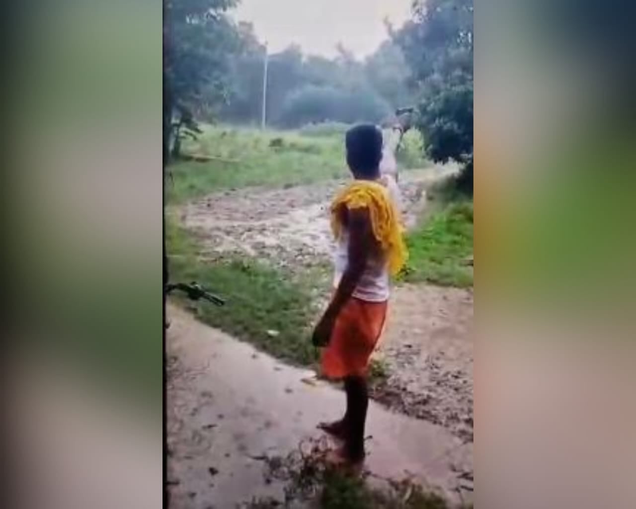 बेगूसराय में तमंचा लहराते हुए युवक ने की हवाई फायरिंग, वीडियो वायरल, छानबीन में जुटी पुलिस