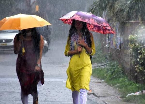 Weather Alert:अभी नहीं थमेगा बारिश का सिलसिला! 10 और 11 अक्टूबर को इन जिलों में बारिश और वज्रपात की संभावना