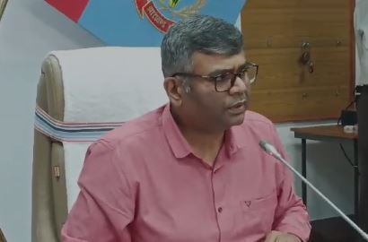 टूरिज्म डिपार्टमेंट के अधिकारी ने सरकार को ही लगा दी सेंध, 10 करोड़ 40 लाख रुपए कर दिए ट्रांसफर