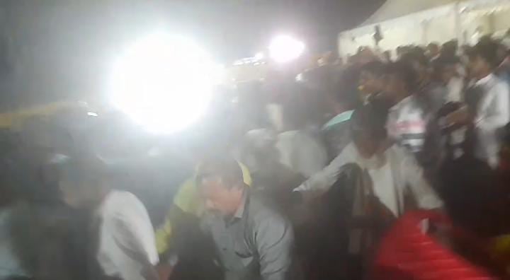 Bihar:जन सुराज पार्टी की बैठक में जमकर हंगामा, प्रत्याशियों की नाम की घोषणा के बाद कार्यकर्ताओं ने शुरु की तोड़फोड़