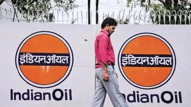 IOCL Recruitment: इंडियन ऑयल कॉर्पोरेशन में 220 पदों पर निकली भर्ती, जानिए कब और कैसे करें अप्लाई