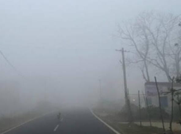 Weather Forecast:आज इन जिलों में छाये रहेंगे आंशिक बादल, 17 नवंबर तक दिखेगा घना कोहरा, पढ़ें मतदान के दिन कैसा रहेगा मौसम
