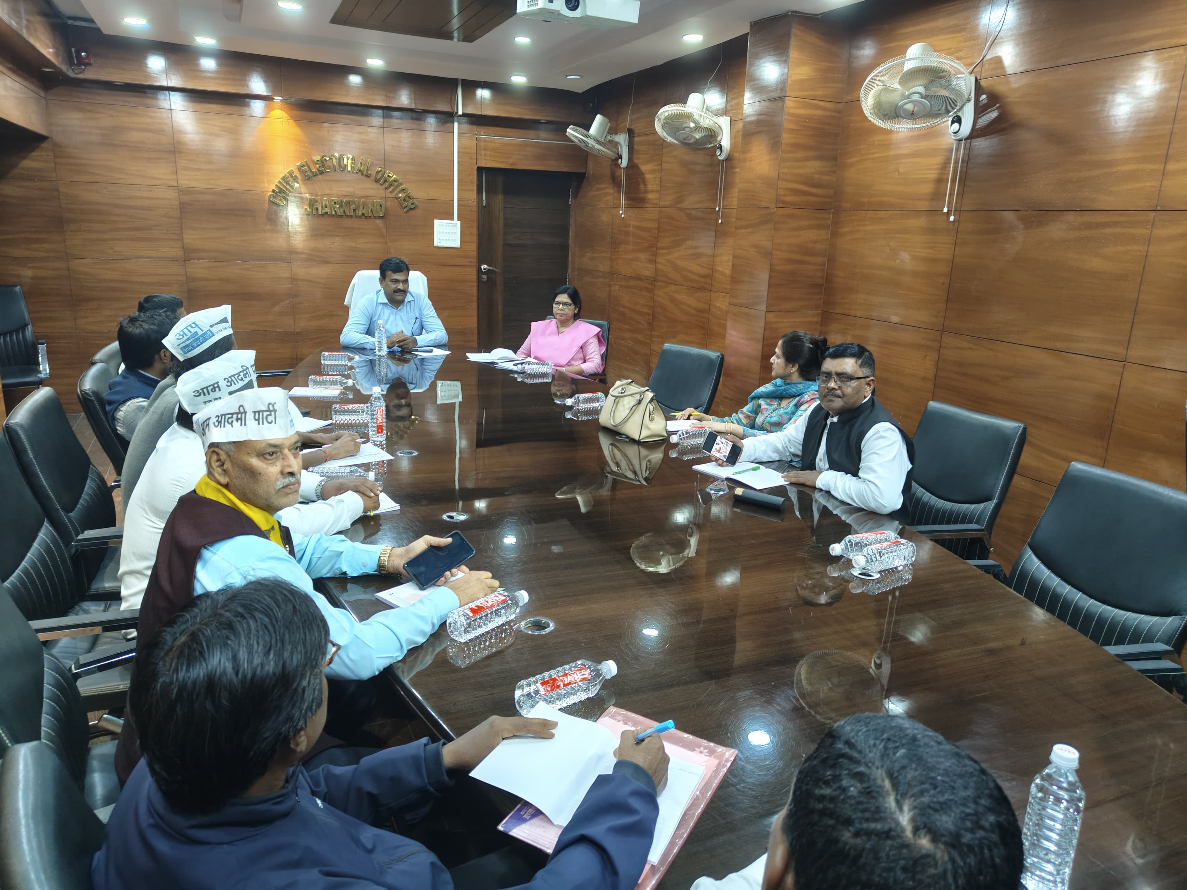 Jharkhand Election 2024: 38 सीटों पर थम गया चुनाव प्रचार, जान लें चुनाव आयोग का ये नियम वरना फंस सकते हैं बड़े झमेले में