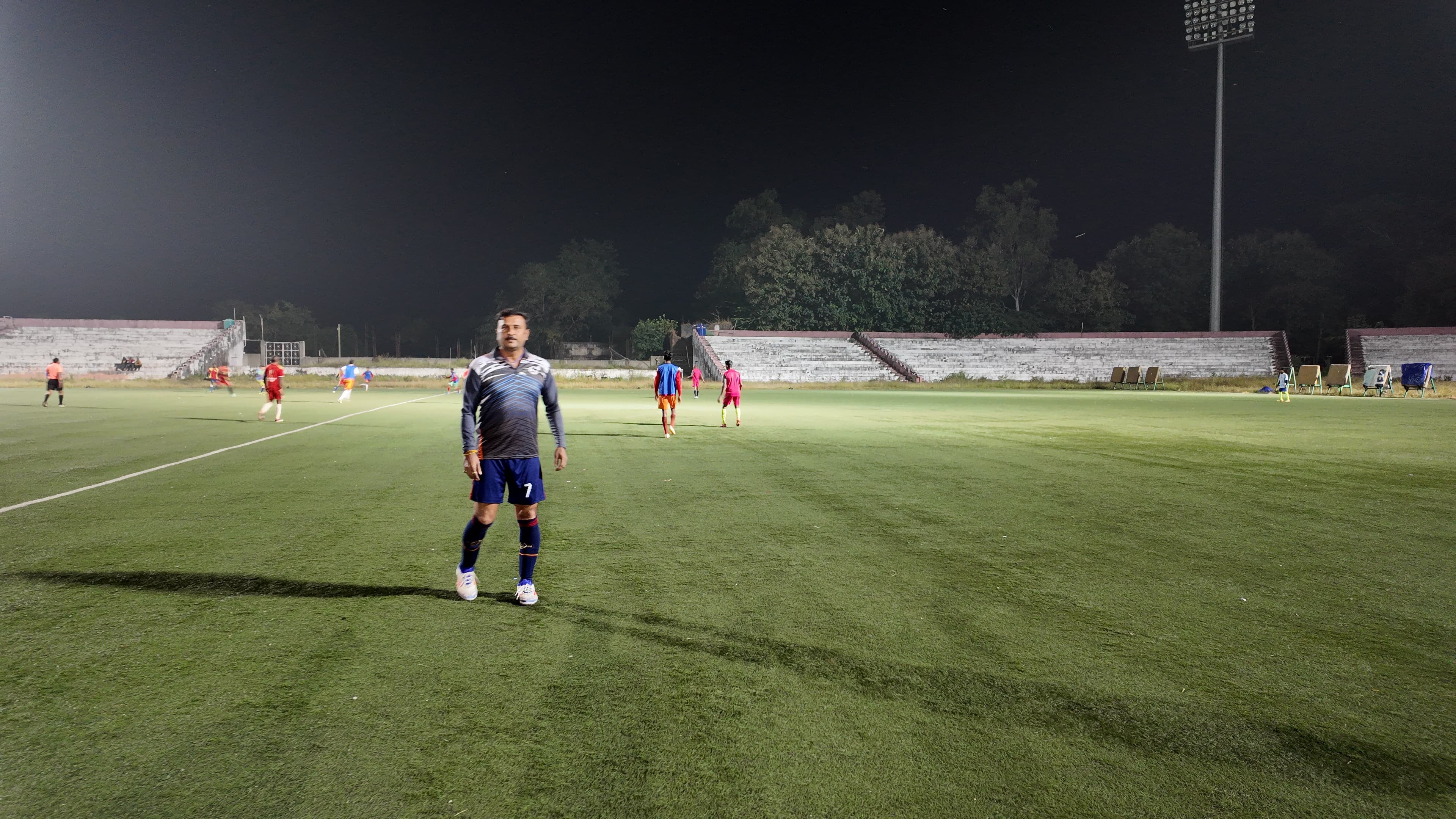 चुनावी मैदान से फुर्सत मिली तो फुटबॉल खेलने लगे सुदेश महतो, जानिए क्या कहा