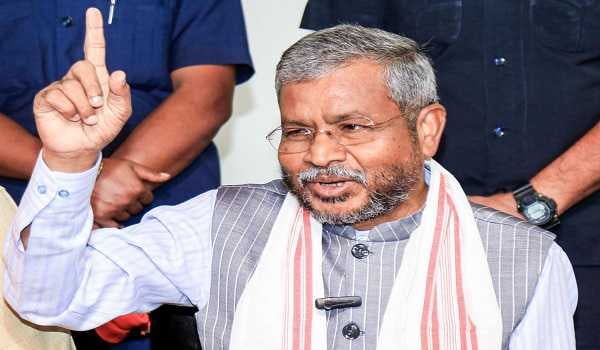 झारखंड बीजेपी अध्यक्ष बाबूलाल मरांडी ने इस्तीफा की पेशकश की, जानिए विस्तार से