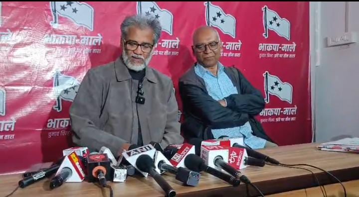 Jharkhand Politics: सरकार गठन के बाद भी मंत्रिमंडल विस्तार में क्यों हो रही है देरी, पढें इसकी असल वजह