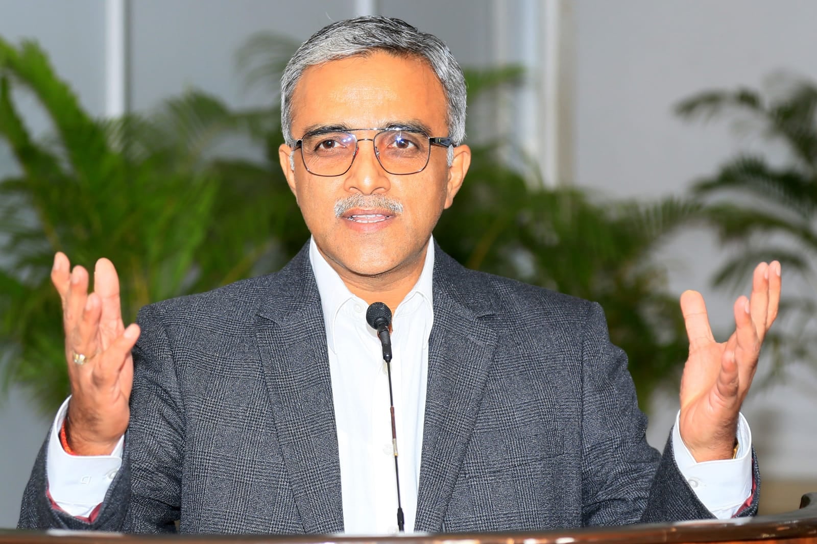 स्ट्रेट माईल रोड जमशेदपुर को आईकोनिक रोड बनाने की योजना, जुस्को ने online पीसी में वर्त्तमान और भविष्य के सड़क निर्माणों की दी जानकारी