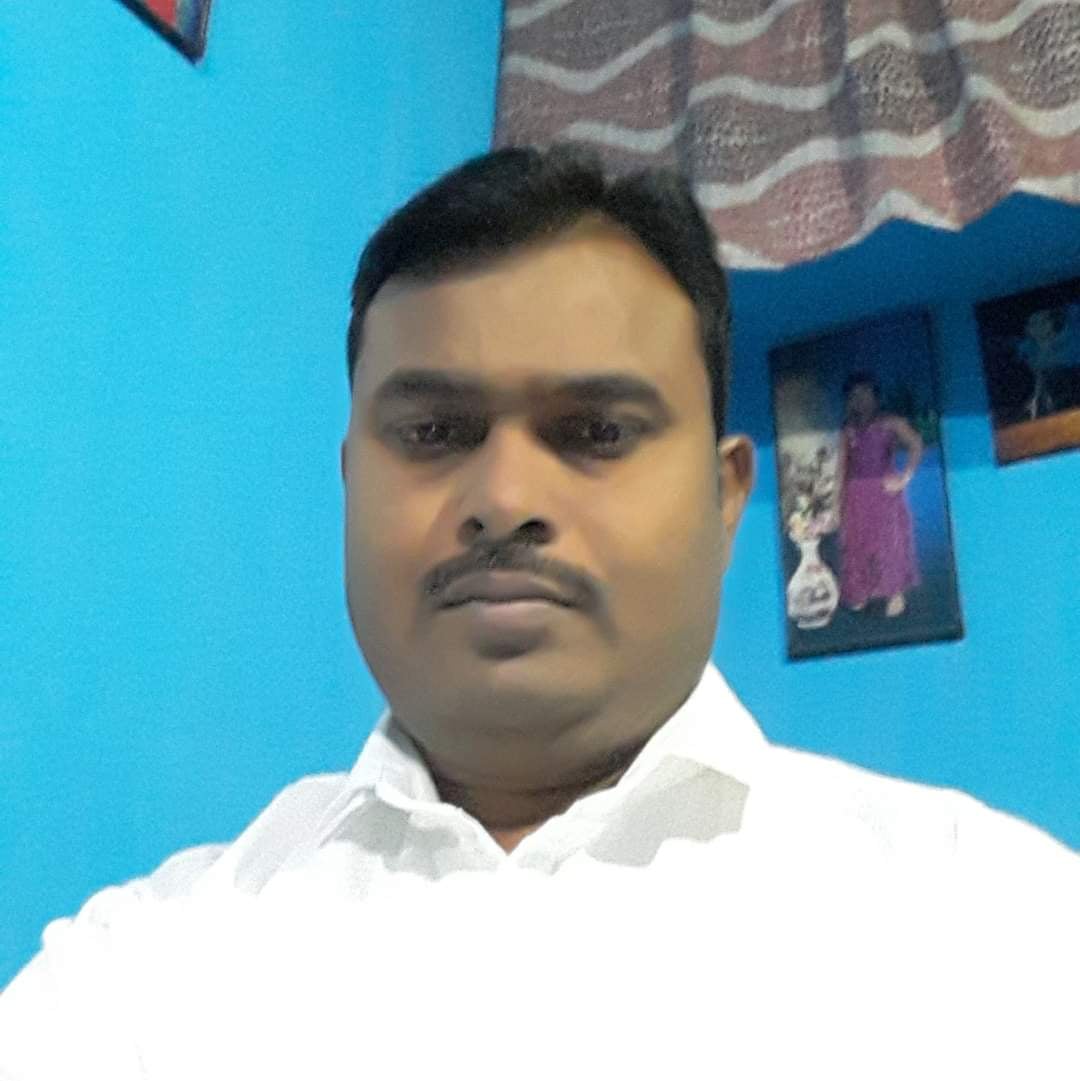 ट्रेन के आगे कूदकर  शख्स ने की आत्महत्या, सुसाइड नोट में सहयोगी पर लगाया मानसिक प्रताड़ना का आरोप