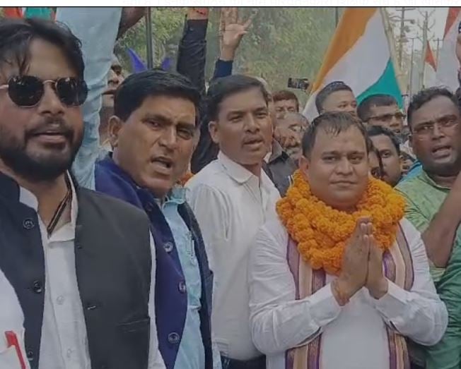 Bihar: वंशीधर ब्रजवासी निर्दलीय जीत गए MLC चुनाव, सोशल मीडिया पर रो रोकर लोगों से की थी वोट की अपील, जानिए इसके बारे में