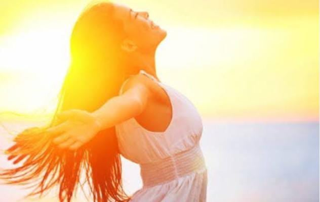 Health Tips:सर्दियों में हड्डियों के लिए रामबाण है धूप, जानें  रोजाना विटामिन डी लेने के फायदे