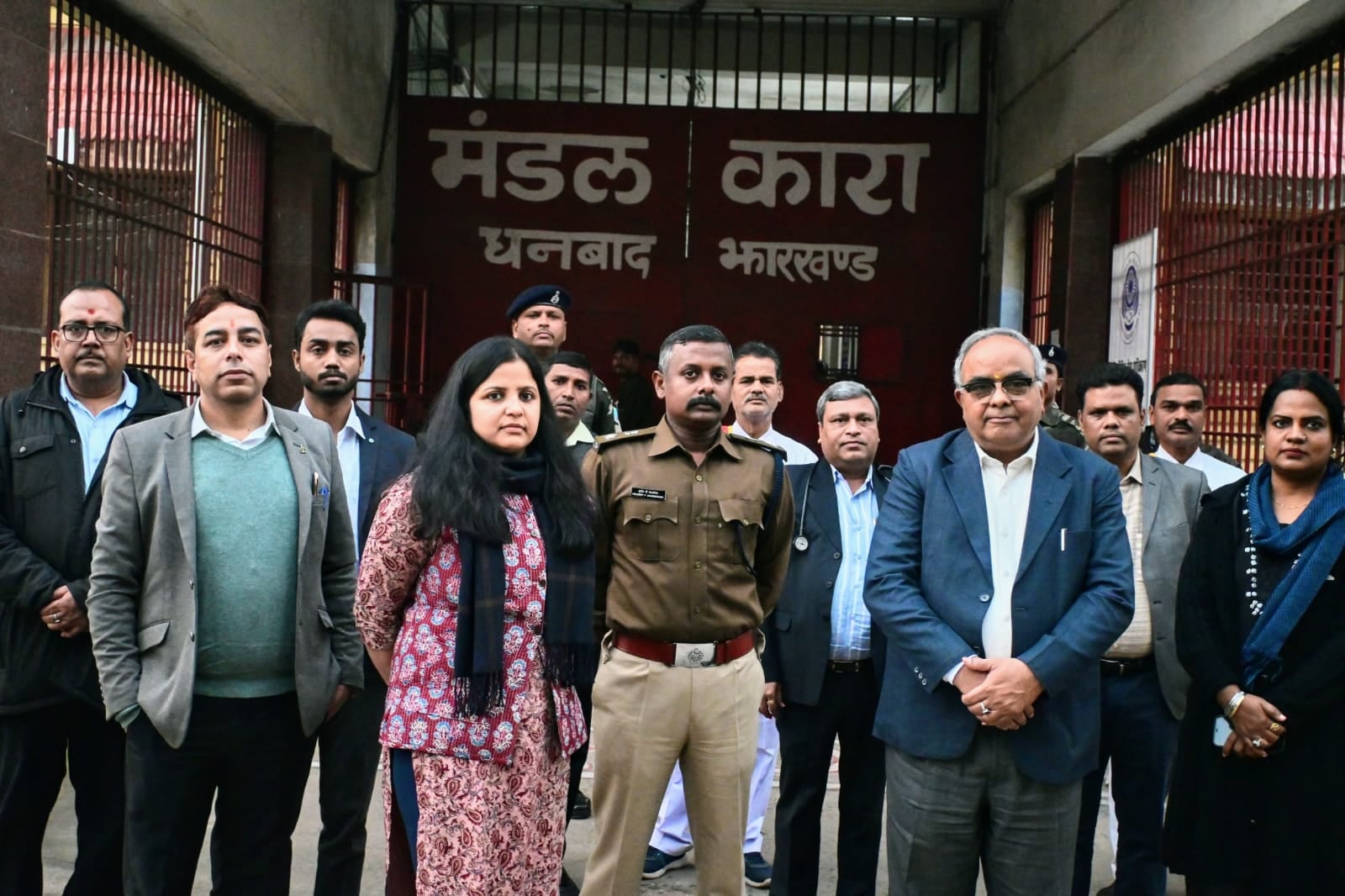 धनबाद जेल का उच्च स्तरीय टीम ने किया निरीक्षण, पांच  बुजुर्ग बंदियों को किया गया चिन्हित
