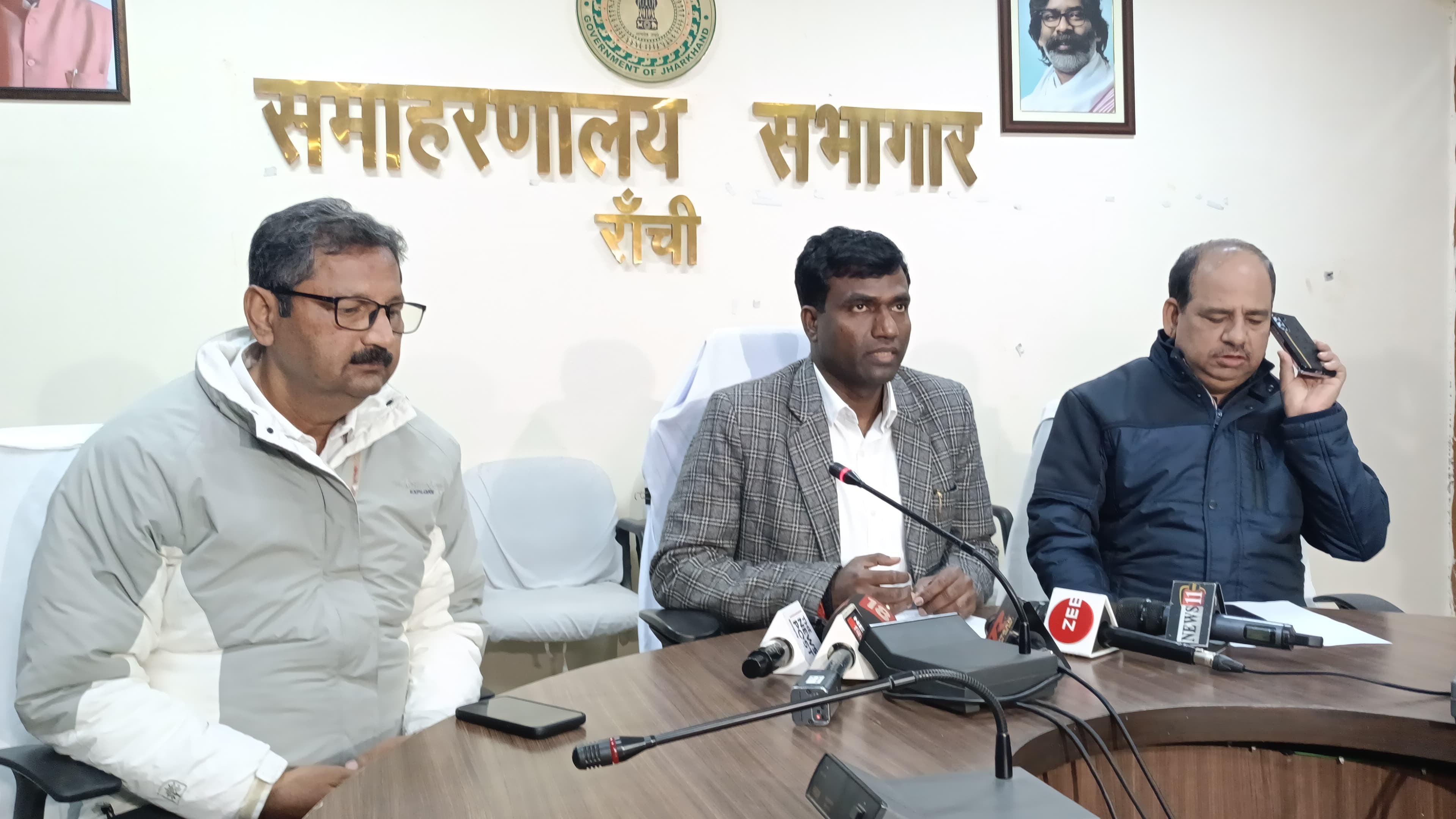 JSSC CGL में सफल छात्रों के साथ हिंसक घटना को अंजाम देने की योजना!पुलिस का दावा सर्टिफिकेट फाड़ने की थी तैयारी