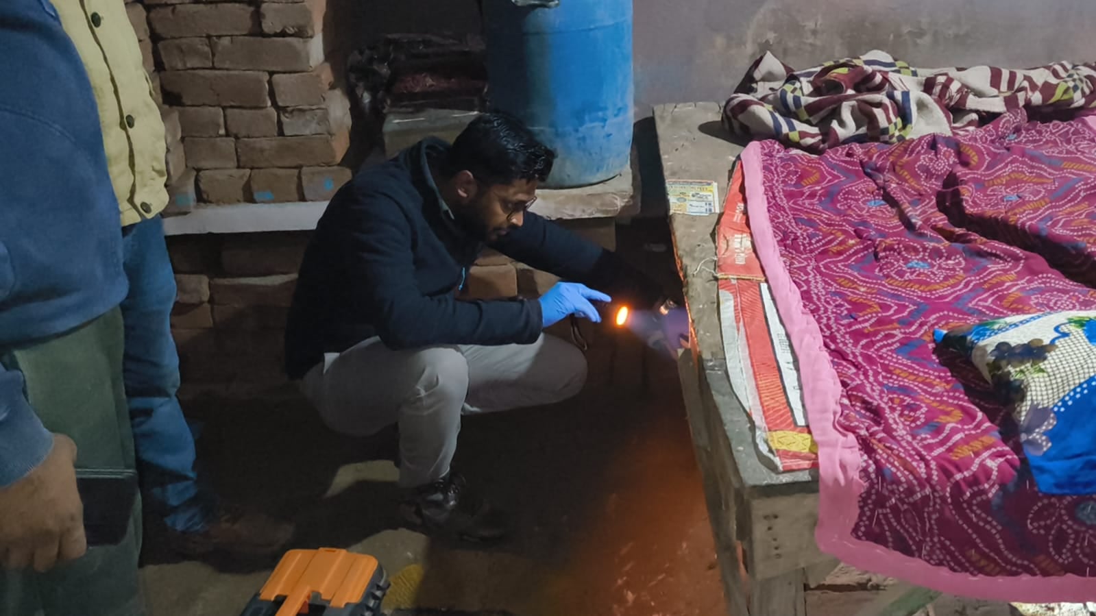 दरिंदा बना चाचा! भतीजी के साथ किया कुकर्म, फिर पटक-पटककर ली जान, अपने ही घर में छुपाया शव, पढ़ें कैसे हुआ मामले का खुलासा