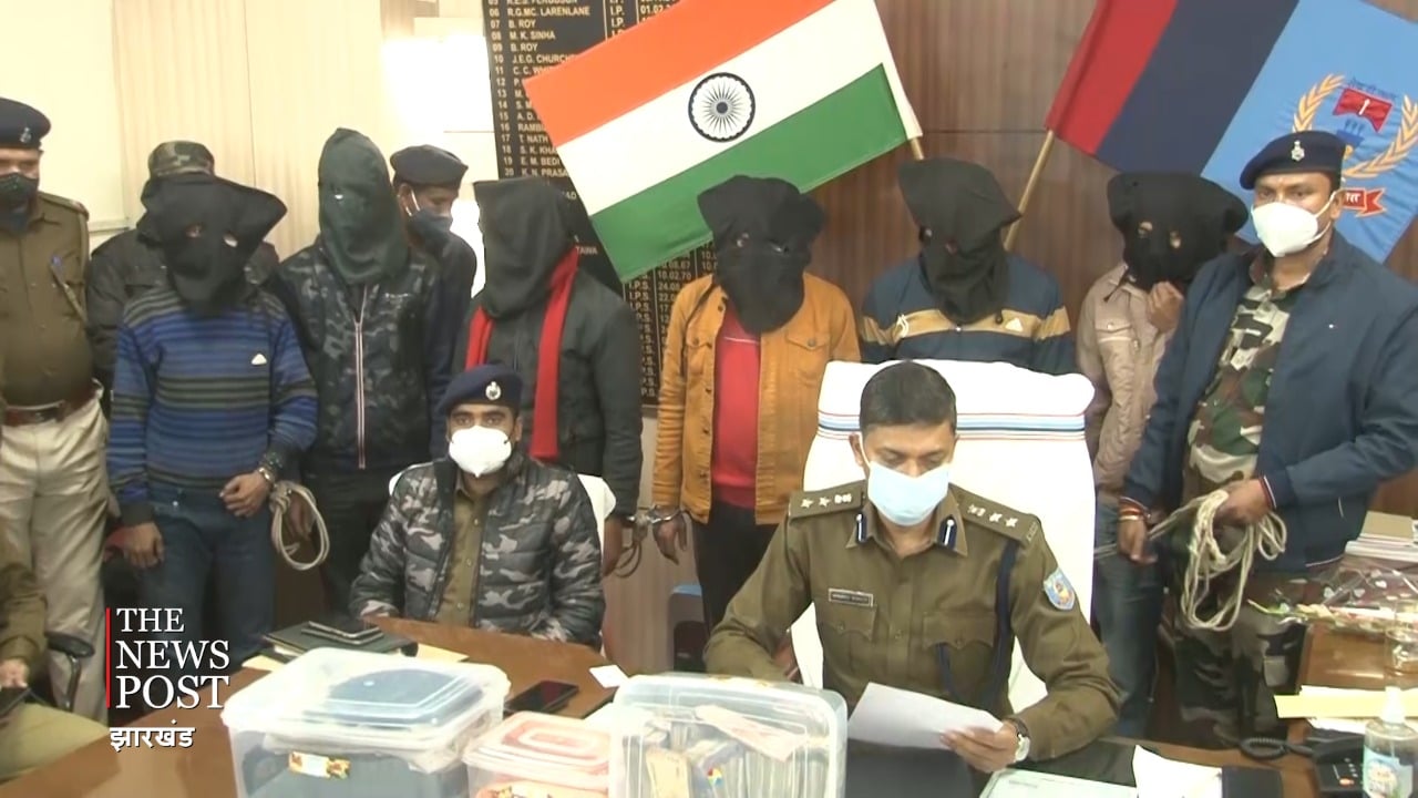 पुलिस को मिली बड़ी सफलता, लूट के 4 लाख 30 हज़ार रुपए और सामान बरामद
