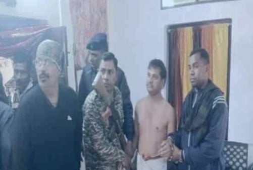 ACB के हत्थे चढ़ा नेतरहाट आवासीय विद्यालय के प्रशासनिक पदाधिकारी, 50 हजार घूस लेते रंगे हाथ गिरफ्तार