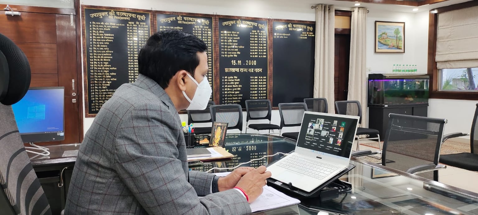 जिला कोविड टास्क फोर्स की बैठक,सभी कोषांगों के कार्यों की उपायुक्त ने की समीक्षा,कोविड जांच बढ़ाने का दिया निदेश,पढ़ें पूरी खबर