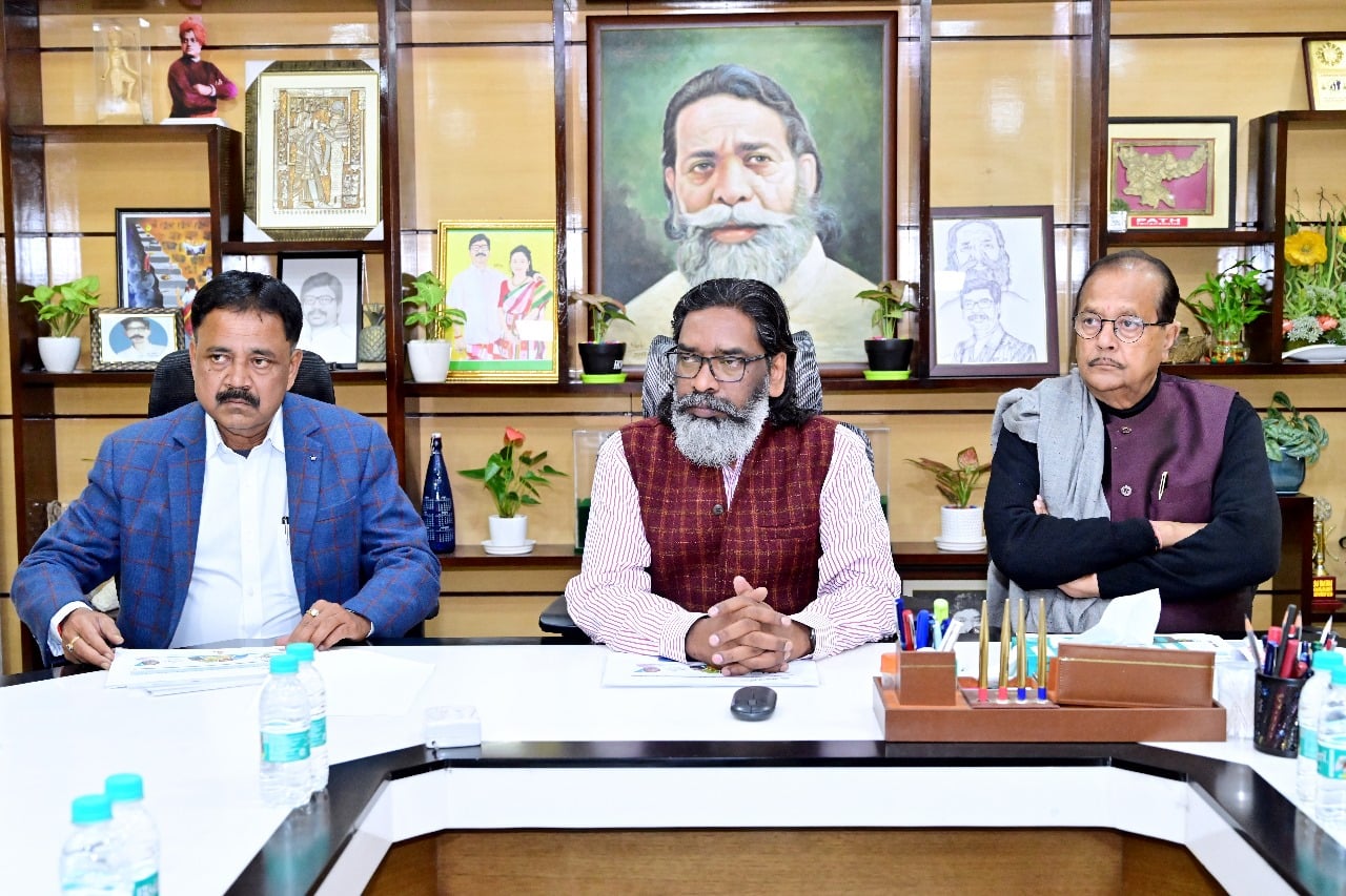 अबुआ बजट पर जनता देगी सुझाव! मोबाइल APP और पोर्टल लॉन्च, हेमंत सोरेन जनता के साथ बनाएंगे अबुआ राज्य का अबुआ बजट, जानिए कैसे दें सुझाव