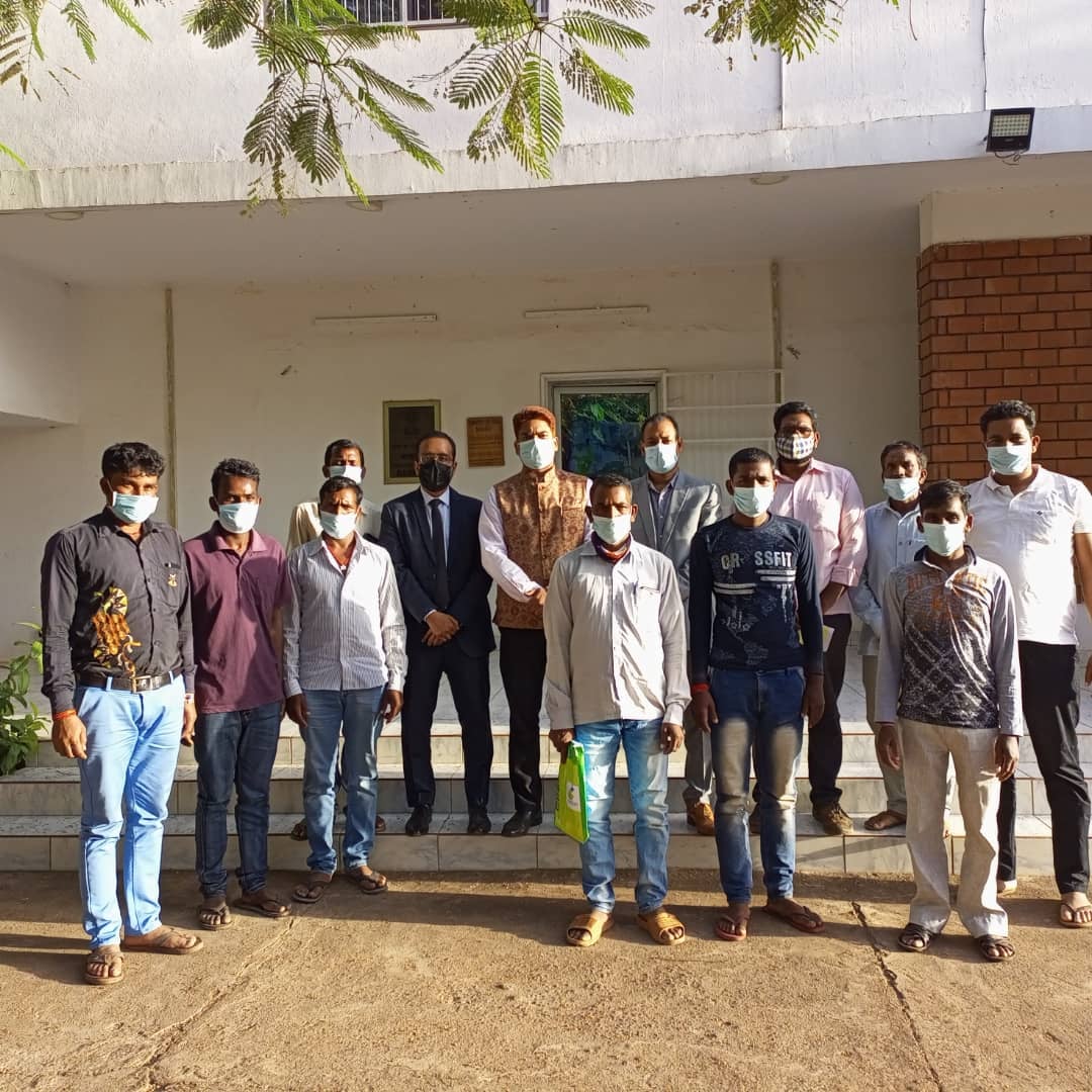 माली में फंसे श्रमिकों तक पहुंची मदद, 33 श्रमिकों ने मुख्यमंत्री से लगाई थी मदद की गुहार