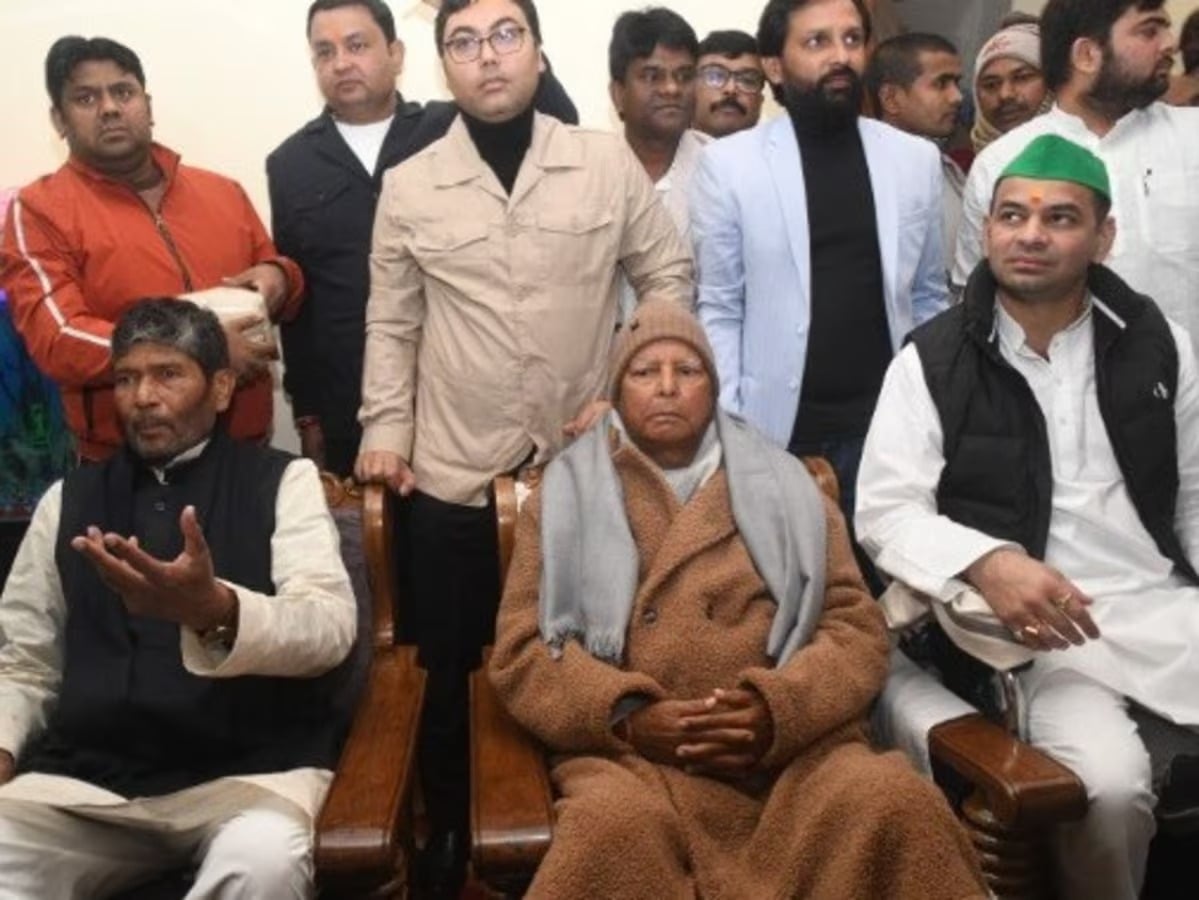 Bihar Politics: दही -चूड़ा खाने के बाद किसके -किसके दिल मिले, संशय बरकरार