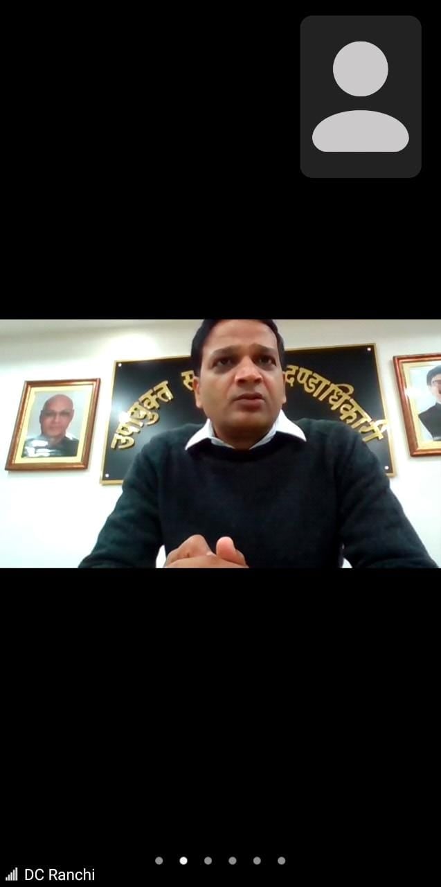 योजनाओं के बेहतर क्रियान्वयन को लेकर पदाधिकारियों को उपायुक्त ने दिये आवश्यक दिशा-निर्देश