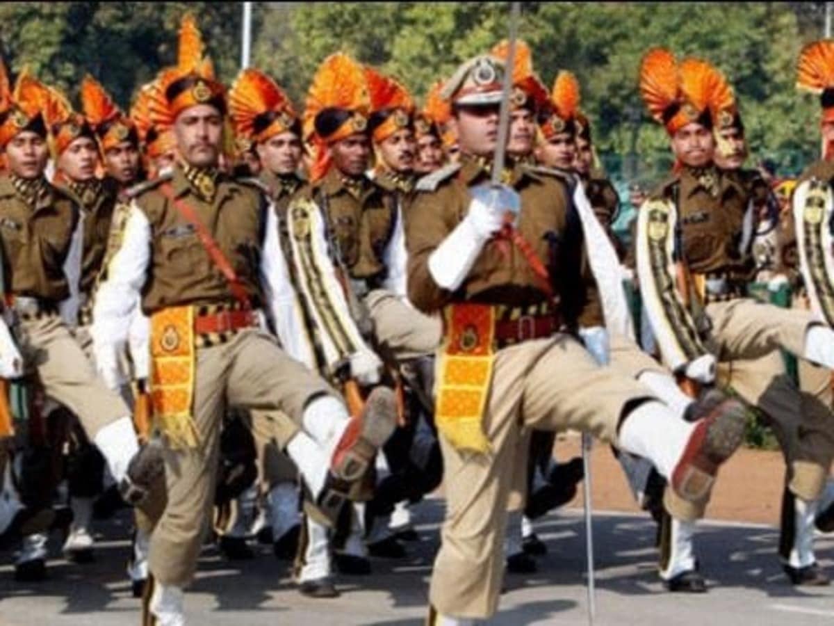 CISF में 10 वीं पास युवाओं के लिए बंपर  भर्ती, 1124 पदों पर आवेदन के लिए नोटिफिकेशन जारी, देखें पूरी जानकारी