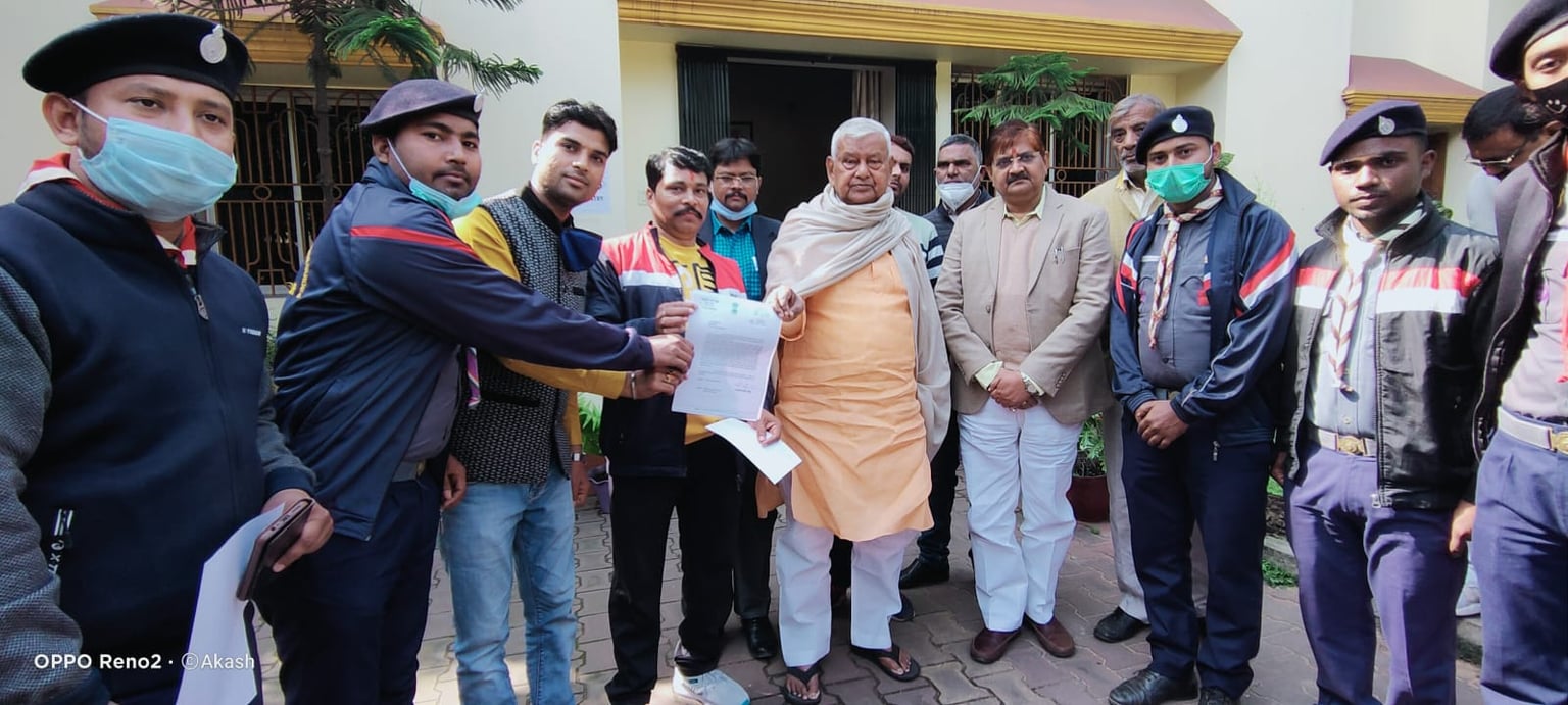 भारत स्काउट एवं गाइड के सदस्यों ने की सांसद से मुलाकात,  पूछा -हम पर ध्यान क्यों नहीं दे रही सरकार