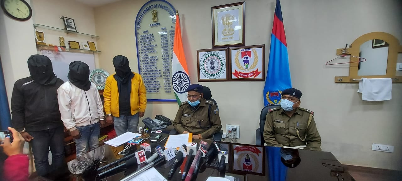 सावधान ! सूबे में घूम रहे फर्जी दरोगा, यूं लगाते हैं लोगों को चूना