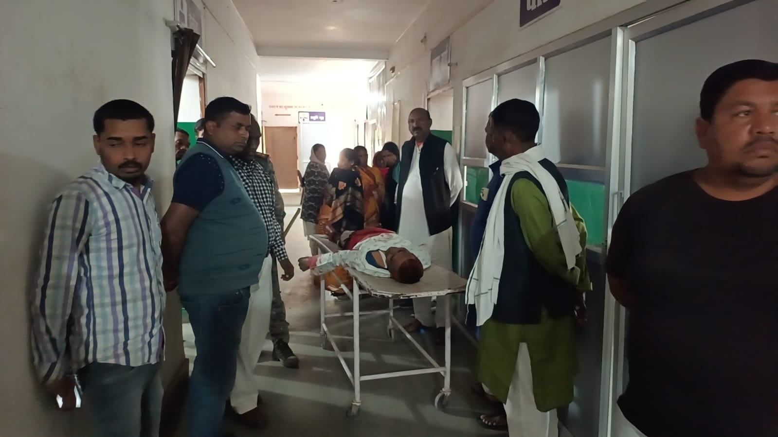 Breaking : पलामू के हैदर नगर में दिनदहाड़े फायरिंग, बीच बाजार में  युवक की गोली मारकर हत्या