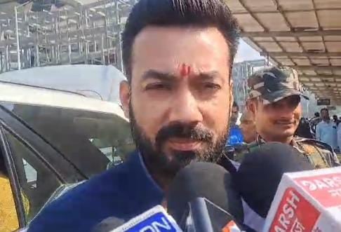 Bihar Politisc: विधानसभा चुनाव से पहले टूट जाएगा इंडिया गठबंधन! पढ़ें लोजपा (आर) के सांसद राजेश वर्मा किस ओर कर रहें इशारा