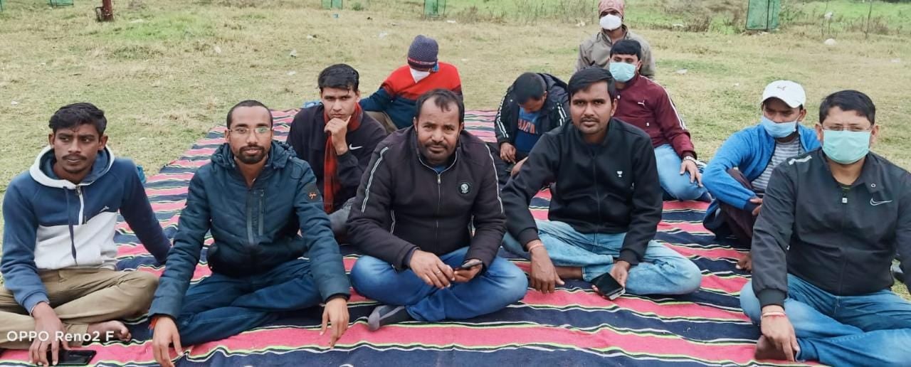 "सरकार के कोरोना गाइड लाइन के विरुद्ध ली जा रही जेपीएससी की मुख्य परीक्षाएं"