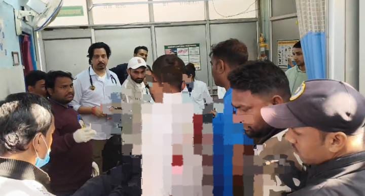 दिनदहाड़े हत्या से दहला बेगूसराय! पत्नी को स्कूल छोड़ने जा रहा था युवक, तभी अपराधियों ने कर दी अंधाधुंध फायरिंग