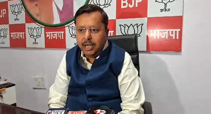 Bihar Politisc:लालू यादव पर मंत्री नितिन नवीन का बड़ा हमला, कहा तेजस्वी यादव को सीएम बनाने का सपना नहीं होगा पूरा