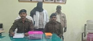 सवाल पर सवाल : धनबाद के गोमो की इस महिला को गोली किसने मारी थी, आखिर घर में क्यों था हथियार ?