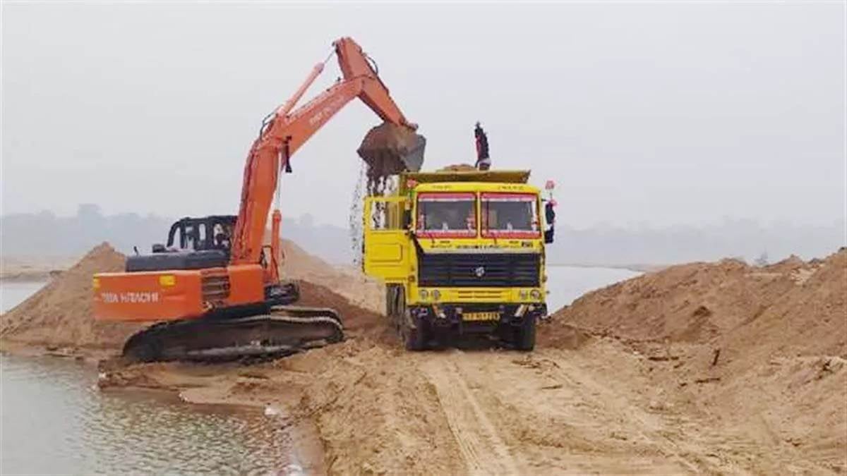 खनन विभाग का बड़ा फैसला: अवैध खनन और परिवहन पर रोक लगाने की प्रक्रिया शुरू, पलामू के छतरपुर में बनेगा दो नया वन चेकनाका