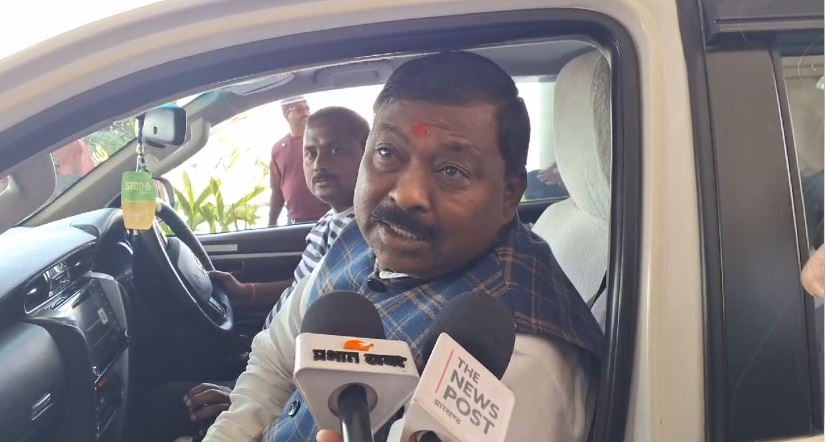 झारखंड विधानसभा: मंईयां योजना के बाद सदन में इस विधायक ने उठाया भईया योजना की मांग, कहा-बेटे को कम से कम 2000 तो दीजिए सरकार