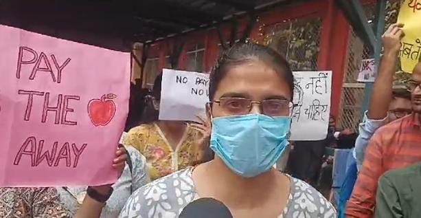 बिहार के सबसे बड़े सरकारी अस्पताल PMCH में पीजी डॉक्टरों की हड़ताल, मरीजों को हो रही परेशानी, पढ़ें क्या है डॉक्टरों की मांग