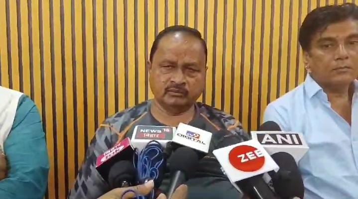 Bihar Politisc:निर्दलीय विधायक ने लगाया मर्डर की साजिश रचने का आरोप, तो जबाब में ये कह गये विधायक गोपाल मंडल
