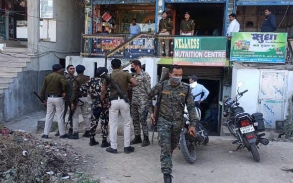 Breaking:रोहतास के रेड लाइट एरिया से 45 नाबालिग युवक-युवतियां रेस्क्यू, पांच अभियुक्त गिरफ्तार, पढ़ें कैसे हुआ खुलासा