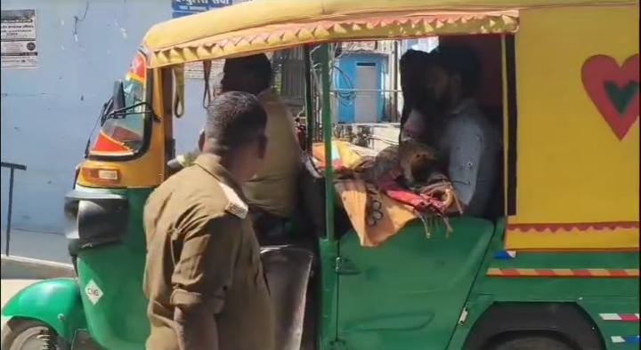 Crime News:ऐसा क्या हुआ कि अपने ही छोटे भाई के खून का प्यासा बन बैठा बड़ा भाई, कर दी हत्या, पढ़ें हैरान करनेवाला मामला