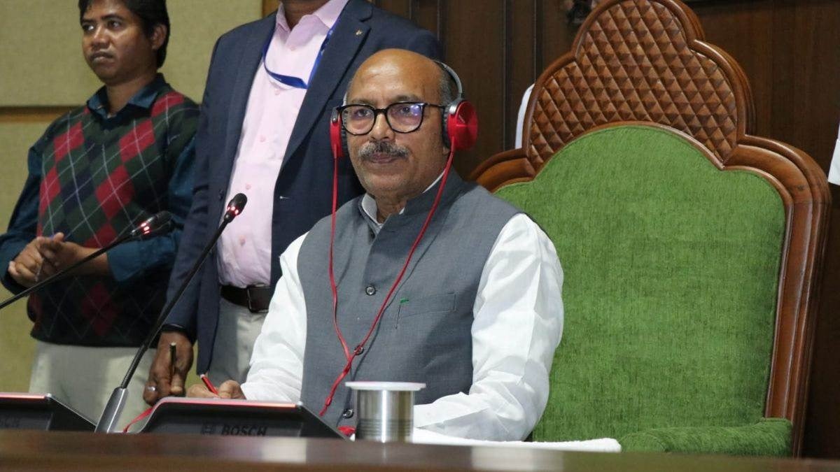 सदन शुरू होते ही जोरदार हंगामा, बोले बाबूलाल-राज्य में बिगड़ी कानून व्यवस्था, सुनियोजित तरीके से हुई गिरिडीह हिंसा