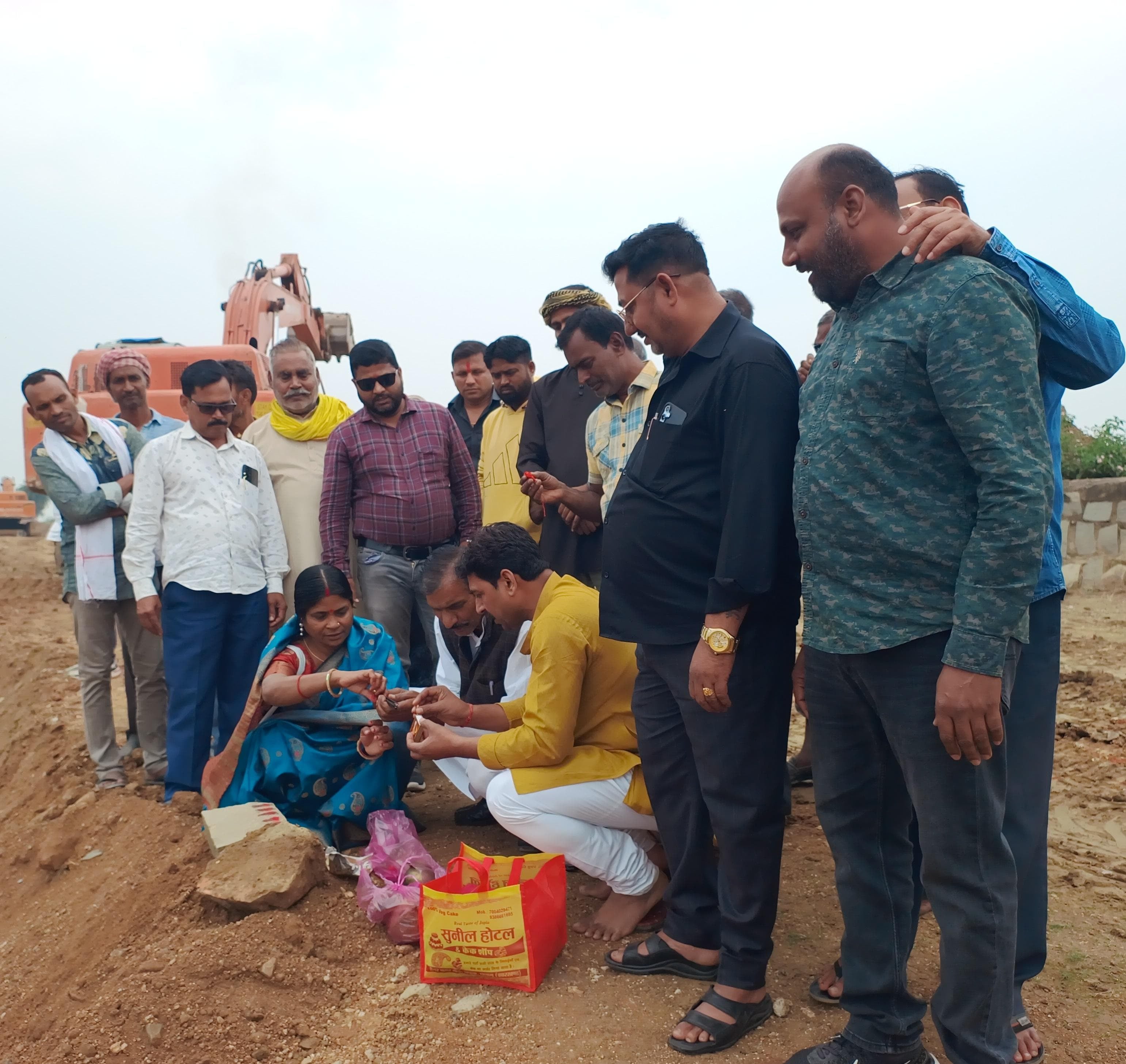 किसानों का आंदोलन लाया रंग, जहाजी पईन सुपर पैसेज का निर्माण कार्य शुरू, सिंचाई सुविधा होगी बहाल