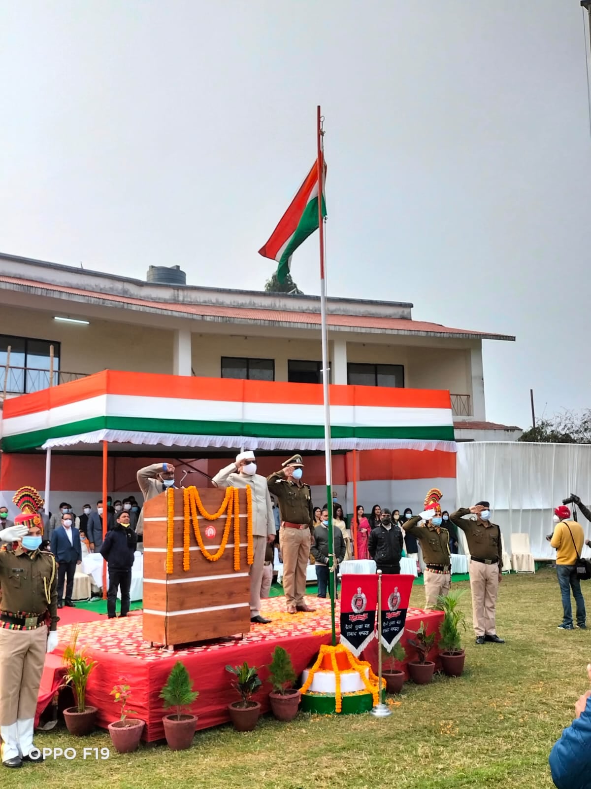 गौरव : भारतीय रेल के सभी मंडलों में धनबाद को मिला तीसरा स्थान