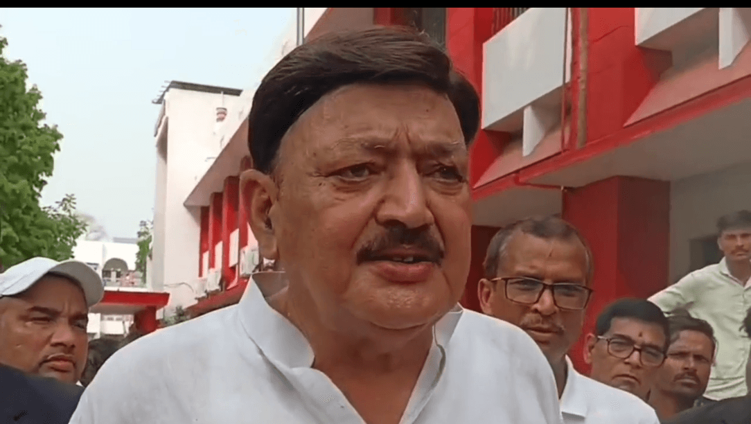 आचार संहिता उल्लंघन के दो मामलों में कांग्रेस विधायक अजीत शर्मा को राहत, 13 साल बाद कोर्ट ने किया बरी