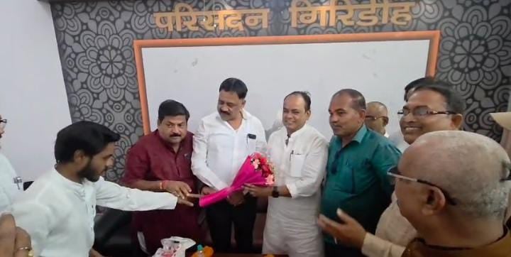 Jharkhand Politics :स्वास्थ्य मंत्री डॉ. इरफ़ान अंसारी ने बाबूलाल मरांडी पर कसा तंज, कहा इनसे पूछ कर सीएम कहीं जाएंगे क्या?