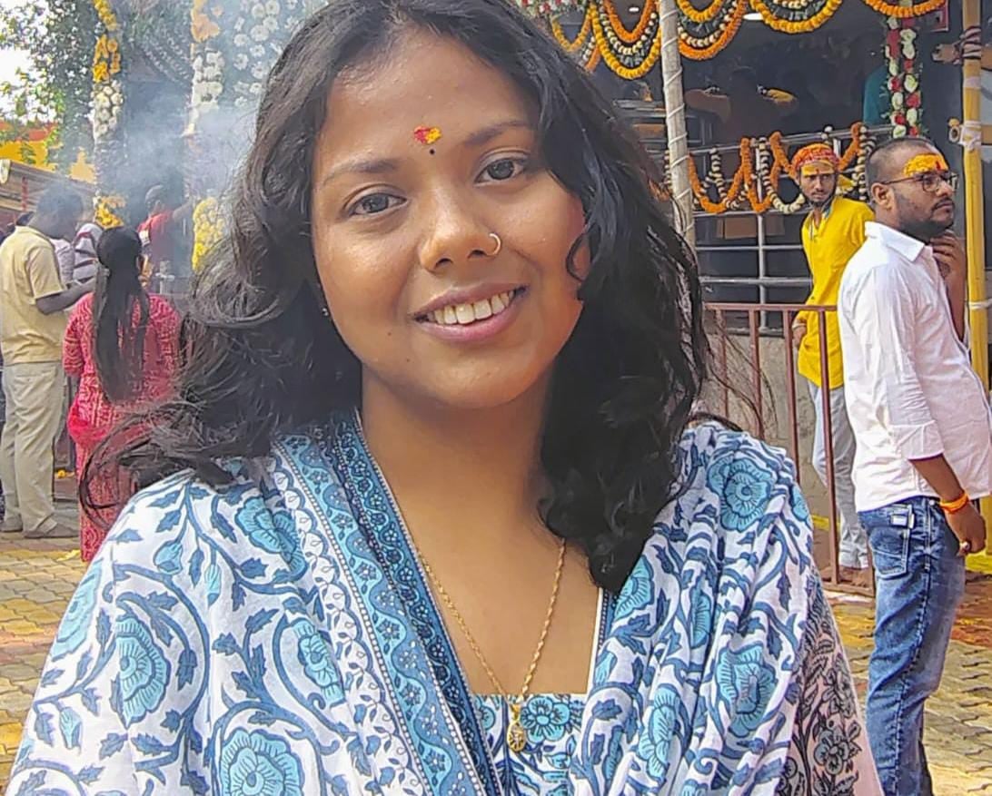 बदमाशों ने छात्रा को चलती ट्रेन से फेंका, तमाशा देखती रही रेलवे पुलिस, इलाज के दौरान मौत