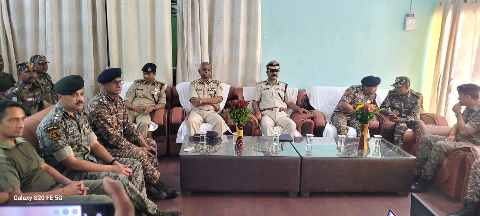 अब नहीं रहेंगे नक्सली, डीजीपी ने बोकारो पहुंच जवानों की थपथपाई पीठ, सारंडा को लेकर क्या कहा, पढ़िए