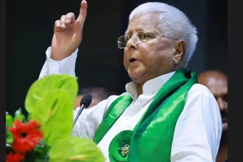 जाति जनगणना पर फैसले के बाद लालू प्रसाद ने यह क्यों कह दिया कि संघियों को अपने एजेंडे पर नचाते रहेंगे