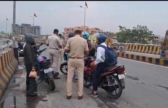 बिहार में आतंकी हमले की आशंका को लेकर हाई अलर्ट, इन स्थानों पर रहेगी पुलिस की विशेष नजर, पढ़ें पुलिस मुख्यालय का निर्दश