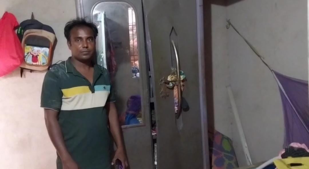 देवघर: घर में दिन दहाड़े चोरी, आधा घंटा के लिए गए बाहर तभी चोरों ने ताला तोड़कर आभूषण सहित नगदी पर कर दिया हाथ साफ